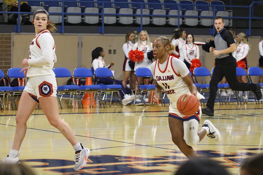 Layla Etchison (11) and Ella Collum (10)